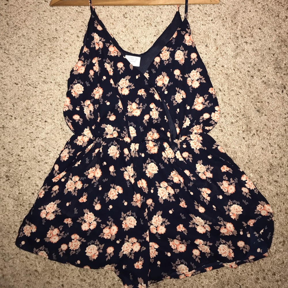 Sienna Sky Romper- Size Large